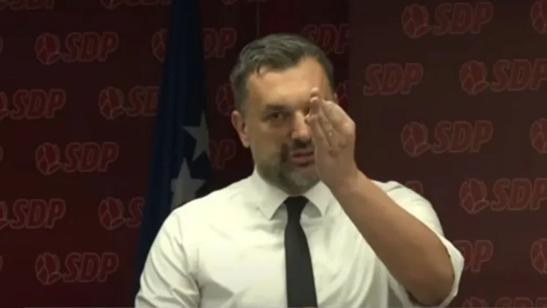 Bursać poručio Konakoviću: Ma ko je to nama ljut što u oktobru leti…