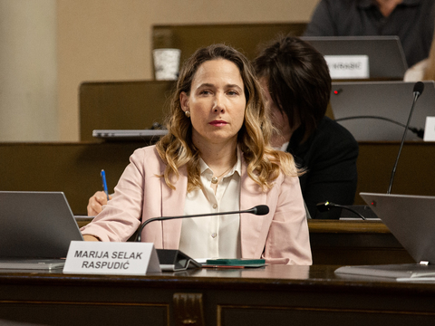 SELAK RASPUDIĆ ŽESTOKO NAPALA TOMAŠEVIĆA: “Ušli ste u elitno društvo s HDZ-om”
