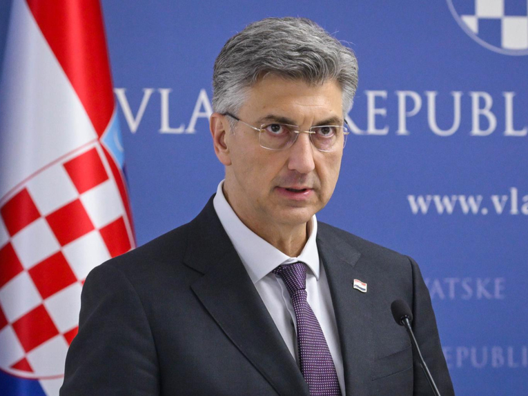 PLENKOVIĆ POSLAO UPOZORENJE U BIH: “Treba se poštovati jednakost naroda!”