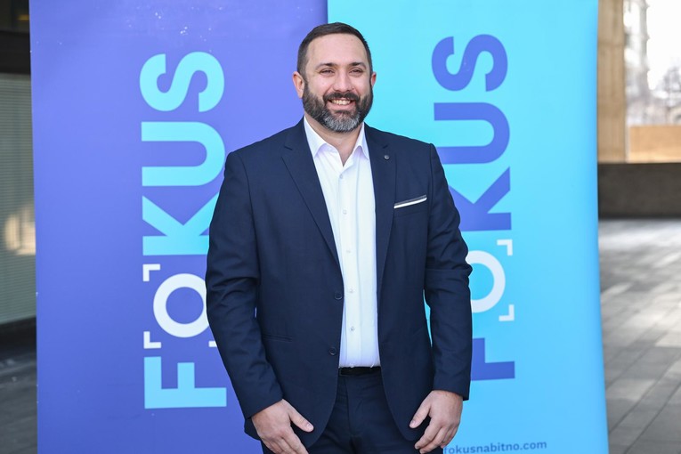ZAHTJEV KOJI JE PODIGAO PRAŠINU: “Posebnu odgovornost snosi HDZ”